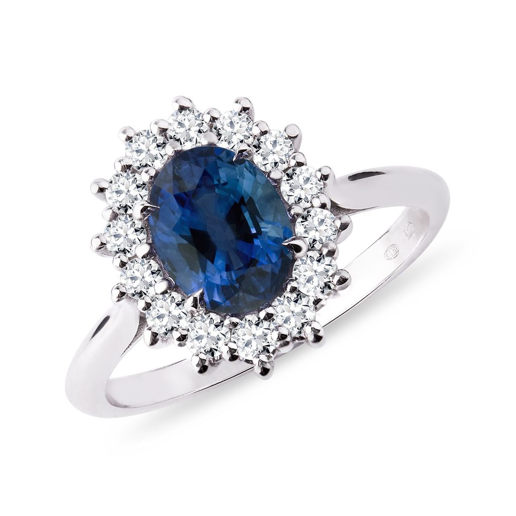 Ring with Sapphire and Brilliants in White Gold | KLENOTA