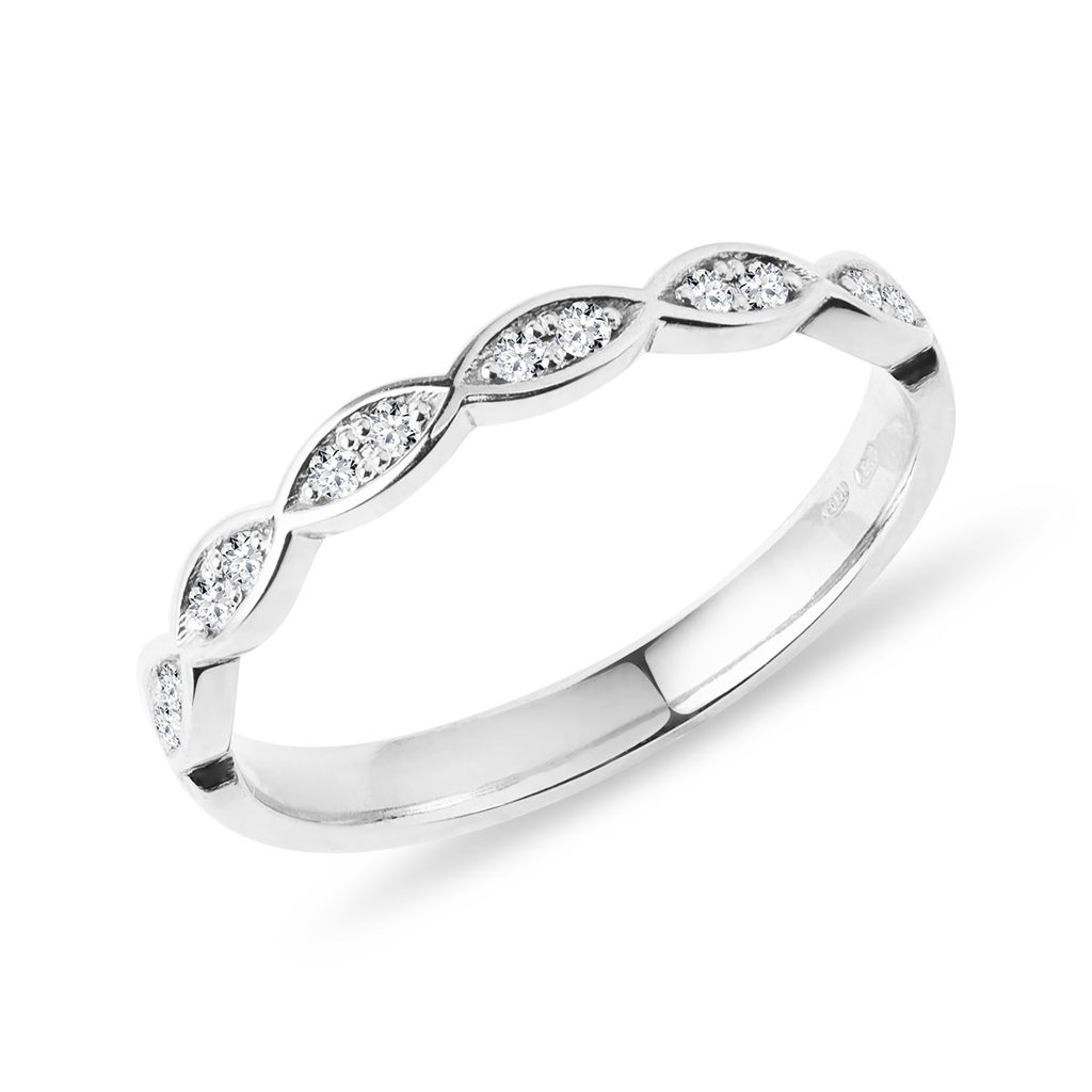 Prsten z bílého zlata s čirými diamanty | KLENOTA
