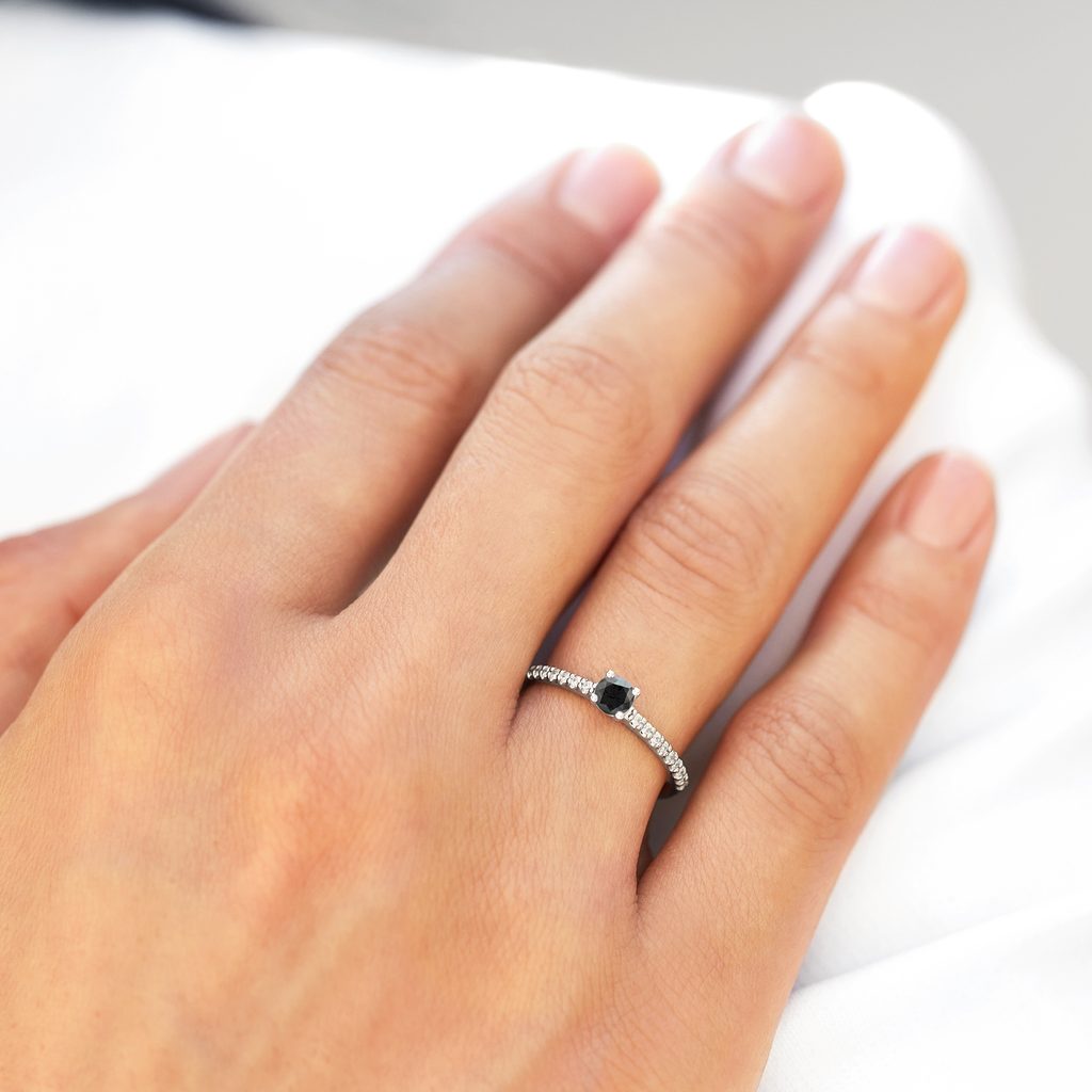 Ring with Black Diamond in 14k White Gold