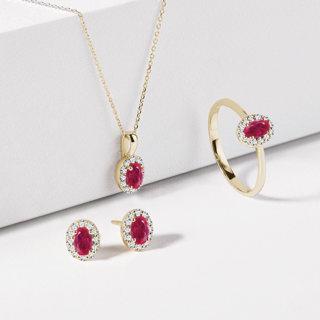 Beautiful Ruby Diamond Earrings 18K White Gold