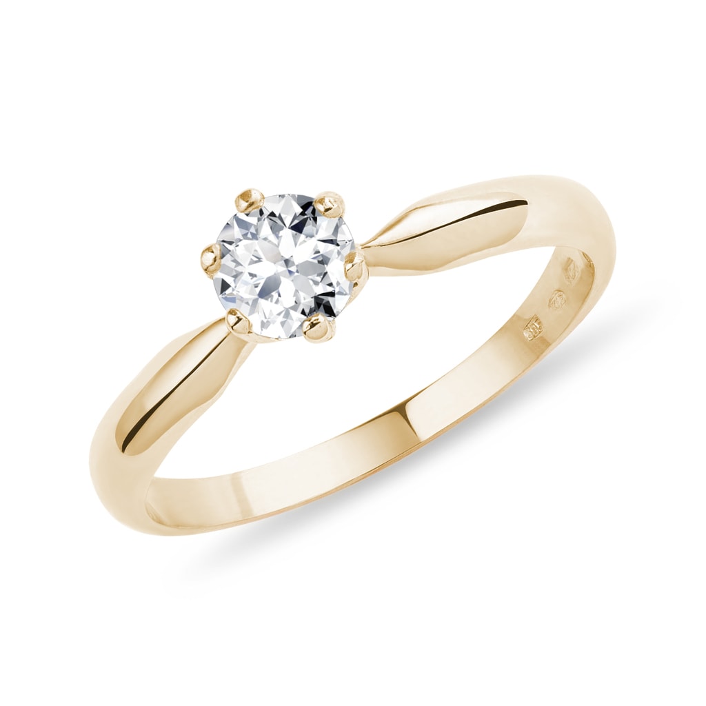 Zlatý zásnubní prsten s briliantem | KLENOTA