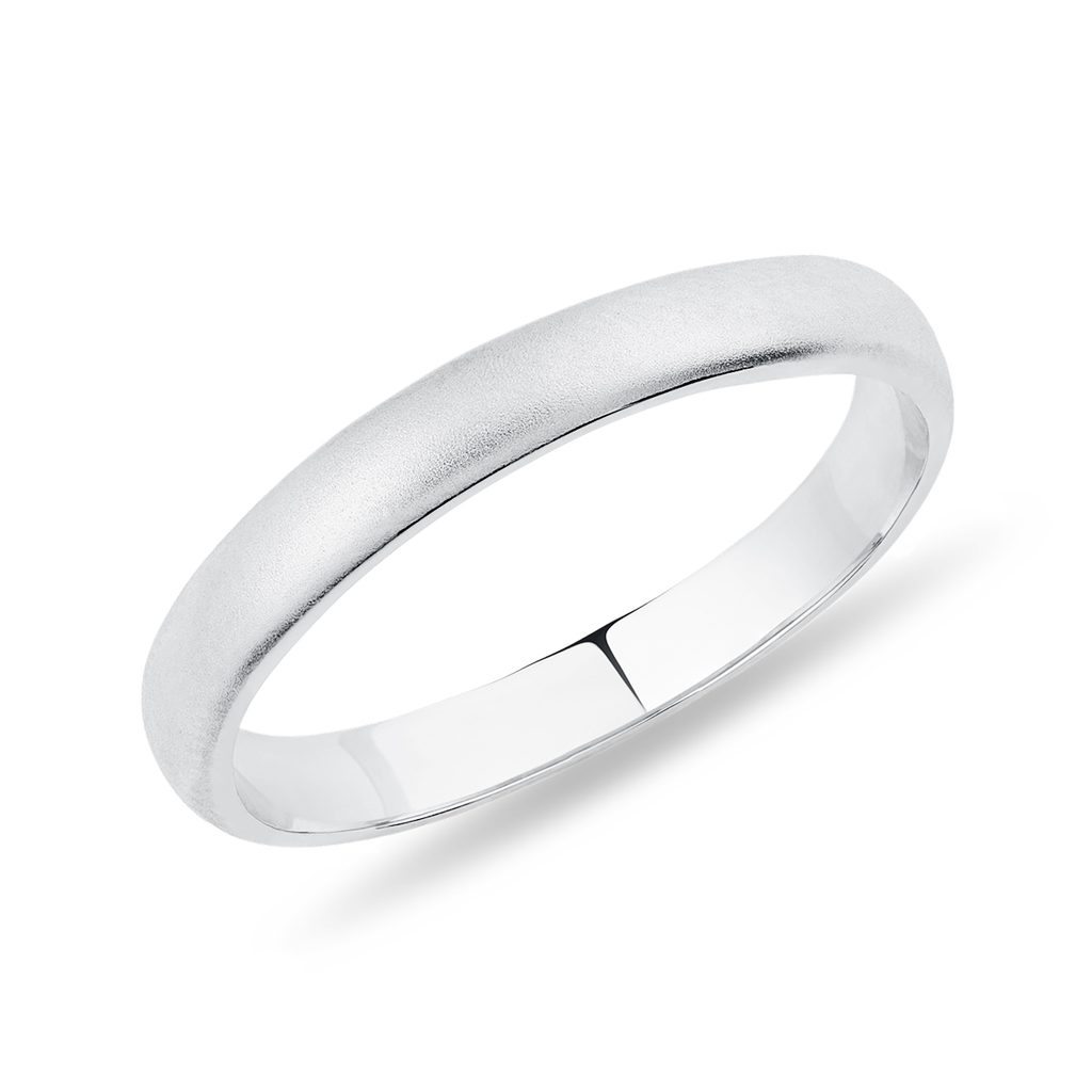 Women's satin finish wedding ring in white gold | KLENOTA