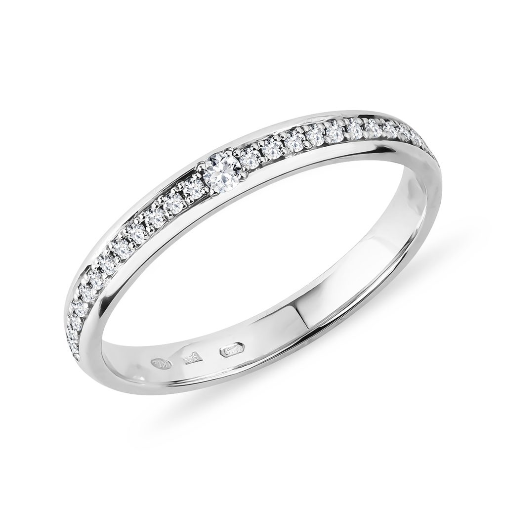 Dámský prsten z bílého zlata s diamanty | KLENOTA