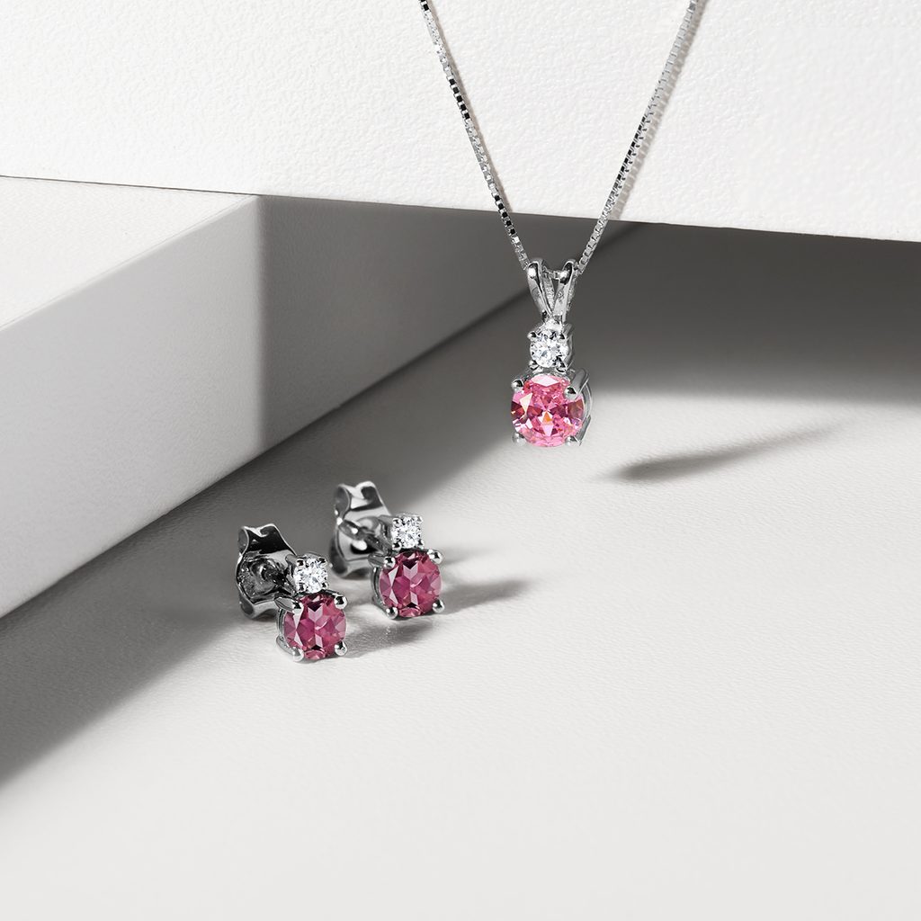 nudity color necklace (pink sapphire)