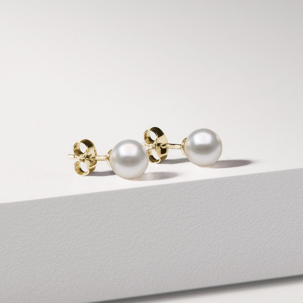 Zlaté náušnice s perlou Akoya | KLENOTA