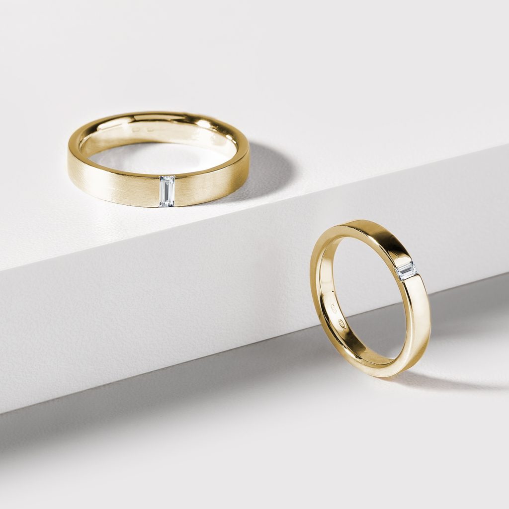 Men's Yellow Gold Baguette DIamond Wedding Ring | KLENOTA