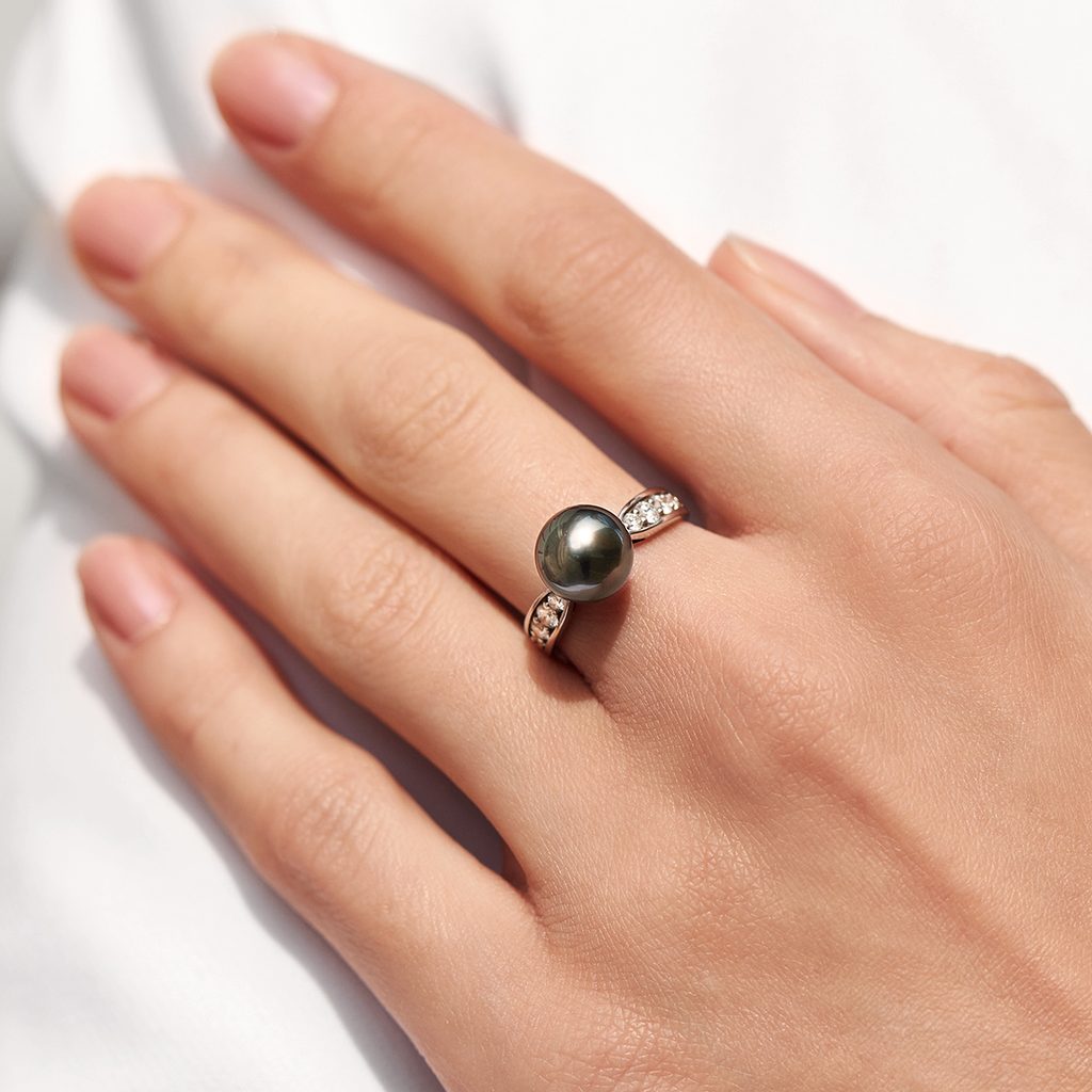 Tahitian South Sea Pearl & Diamond Infinity Ring - Pure Pearls