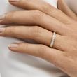 EXKLUSIVER RING AUS GELBGOLD MIT DIAMANT - TRAURINGE FÜR DAMEN - TRAURINGE