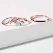 CHEVRON WEDDING RING SET WITH DIAMONDS AND SHINY FINISH IN ROSE GOLD - ROSE GOLD WEDDING SETS - WEDDING RINGS