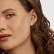 NÁUŠNICE Z BIELEHO 14K ZLATA S LAB GROWN DIAMANTMI - NAPICHOVACIE NÁUŠNICE S DIAMANTMI - NÁUŠNICE