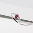 RING AUS 14K WEISSGOLD MIT RUBIN IN TROPFENFORM - RINGE MIT RUBIN - RINGE