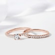 ROSE GOLD RING WITH BRILLIANT CUT DIAMONDS - DIAMOND ENGAGEMENT RINGS - ENGAGEMENT RINGS