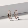 BOUCLES D'OREILLES FERMOIR DORMEUSE EN OR ROSE, AVEC DIAMANTS - BOUCLES D'OREILLES EN DIAMANT - BOUCLES D'OREILLES