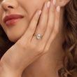 ROSÉGOLDRING MIT OVALEM LABORDIAMANTEN - RINGE MIT LAB GROWN DIAMANTEN - VERLOBUNGSRINGE
