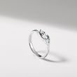 PRSTEN SE TŘEMI DIAMANTY V BÍLÉM ZLATĚ - DIAMANTOVÉ ZÁSNUBNÍ PRSTENY - ZÁSNUBNÍ PRSTENY