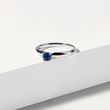 RING WITH ROUND SAPPHIRE IN WHITE GOLD - SAPPHIRE RINGS - RINGS