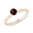 RING AUS 14KT GELBGOLD MIT GRANAT - RINGE GRANAT{% if kategorie.adresa_nazvy[0] != zbozi.kategorie.nazev %} - RINGE{% endif %}