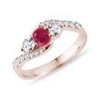 Ruby ​​and diamond ring in rose gold