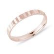 MODERNÍ DÁMSKÝ PRSTEN V RŮŽOVÉM ZLATĚ - PRSTENY Z RŮŽOVÉHO ZLATA - PRSTENY