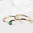 Diamond and emerald wave ring in gold
