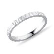 DAMENRING MIT FACETTIERTEM MUSTER AUS WEISSGOLD - RINGE WEISSGOLD - RINGE