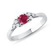 RING AUS 14KT WEISSGOLD MIT RUBIN UND DIAMANTEN - RINGE MIT RUBIN - RINGE