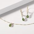 OHRRINGE MIT MOLDAVIT UND DIAMANTEN IN GELBGOLD - OHRRINGE MIT MOLDAVIT - OHRRINGE