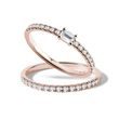 ROMANTICKÝ SET PRSTENŮ S DIAMANTY VE 14K RŮŽOVÉM ZLATĚ - SADY SNUBNÍCH A ZÁSNUBNÍCH PRSTENŮ - ZÁSNUBNÍ PRSTENY