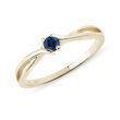 SAPPHIRE RING IN YELLOW GOLD - SAPPHIRE RINGS{% if category.pathNames[0] != product.category.name %} - {% endif %}