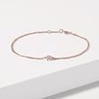 BRACELET AVEC CHAÎNE EN OR ROSE ET MORGANITE - BRACELETS AVEC GEMMES - BRACELETS