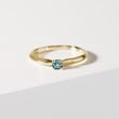 FEINER RING MIT BLAUEM DIAMANTEN IN GELBGOLD - VERLOBUNGSRINGE MIT FARBIGEN DIAMANTEN - VERLOBUNGSRINGE