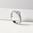 BAGUE HALO D'OR BLANC AVEC DIAMANTS - BAGUES DE FIANÇAILLES EN DIAMANT - BAGUES DE FIANÇAILLES