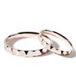 SET OF RINGS WITH CUT FACETS IN ROSE GOLD - ROSE GOLD WEDDING SETS - WEDDING RINGS