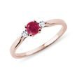 RING IN ROSE GOLD WITH RUBY ​​AND BRILLIANTS - RUBY RINGS{% if category.pathNames[0] != product.category.name %} - {% endif %}