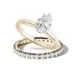 Set svatebních prstenů s diamanty ve žlutém zlatě