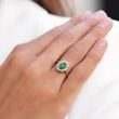 RING WITH EMERALD AND BRILLIANTS IN GOLD - EMERALD RINGS - 