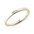 YELLOW GOLD RING WITH THREE DIAMONDS - WOMEN'S WEDDING RINGS{% if category.pathNames[0] != product.category.name %} - {% endif %}