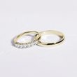 Diamond wedding ring in 14k yellow gold
