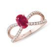 LUXURIÖSER DIAMANTRING MIT RUBIN IN 14K ROSÉGOLD - RUBIN-VERLOBUNGSRINGE - VERLOBUNGSRINGE