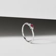 Delicate ruby ​​and diamond ring in white gold