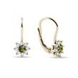 BOUCLES D'OREILLES FLEUR EN OR JAUNE, MOLDAVITES ET DIAMANTS - BOUCLES D'OREILLES EN MOLDAVITE - BOUCLES D'OREILLES