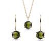 SET AUS HALSKETTE UND OHRRINGEN MIT MOLDAVIT IN GELBGOLD - SCHMUCK SETS EDELSTEINE - SCHMUCK
