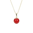 Coral pendant in yellow gold