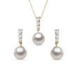 BOUCLES D'OREILLES ET COLLIER, OR, PERLES AKOYA, DIAMANTS - PARURES DE PERLES - PERLES