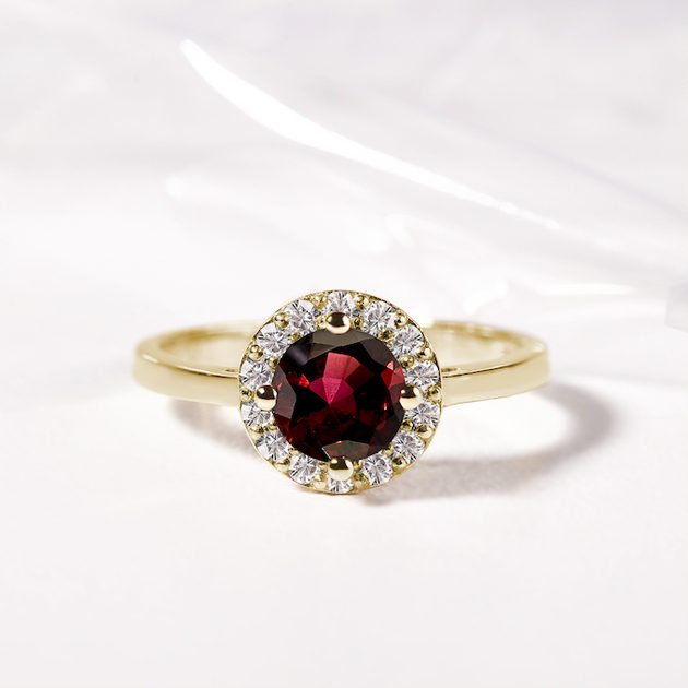 Bohemian Garnets: Exotic Allure From the Hills of Czechoslovakia – The  Gemmary, LLC