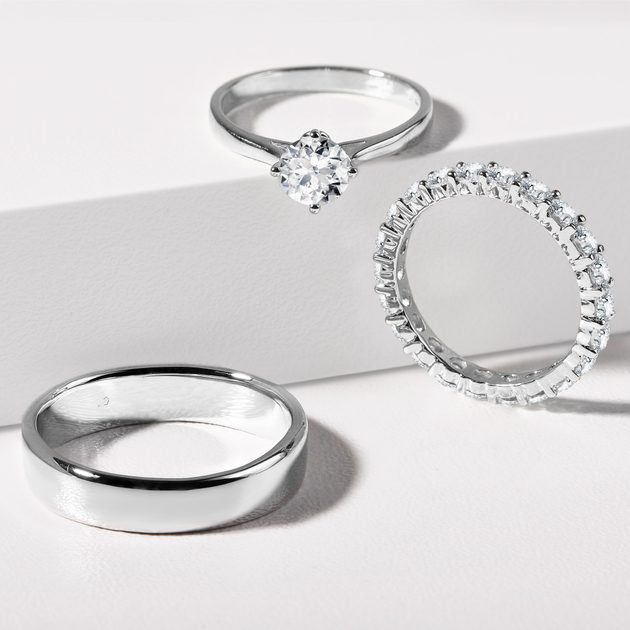 Eternity and Shiny Finish Wedding Ring Set in White Gold | KLENOTA