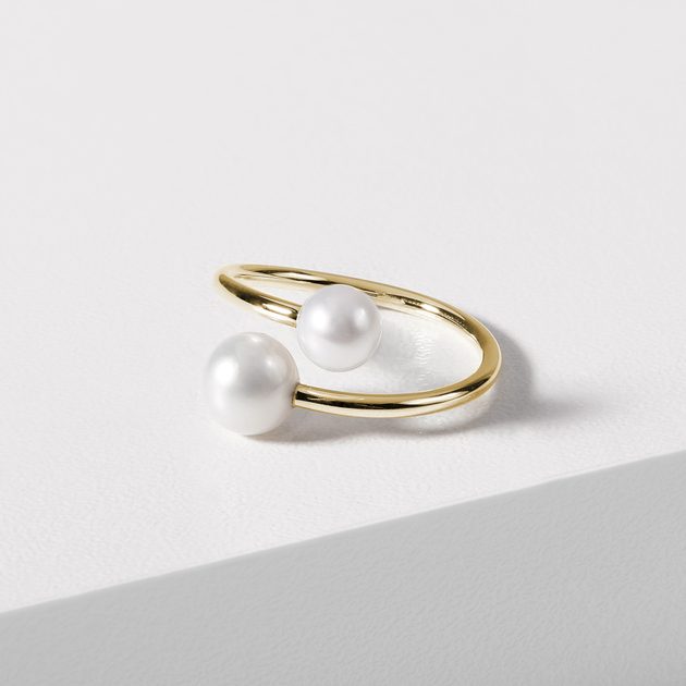 Gold Pearl Spiral Ring