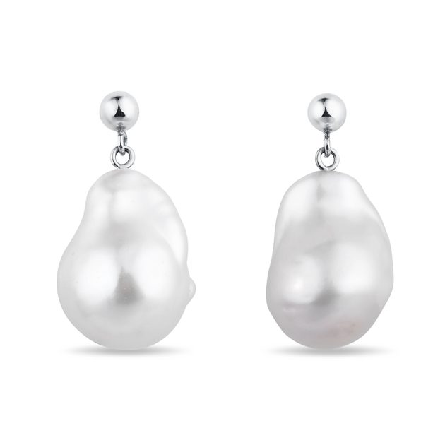 Baroque Pearl White Gold Earrings | KLENOTA