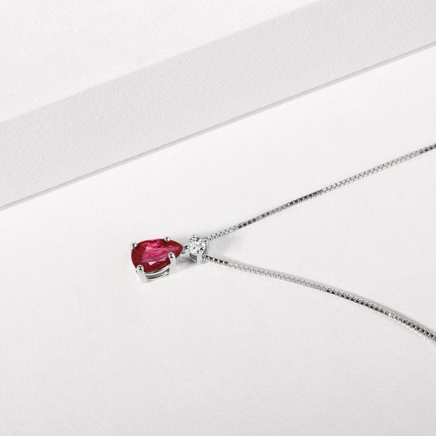 Ruby Necklace and Brilliant in White Gold | KLENOTA