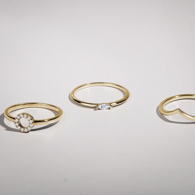 Diamond Circle Ring - ₹31,200 Pearlkraft Regal Design Collection